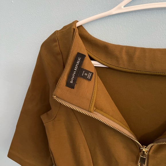 Banana Republic Olive Dress - Picture 2 of 3